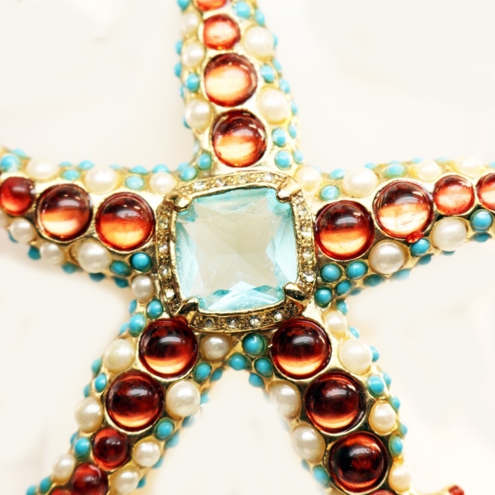 Vintage KJL Starfish Brooch & Earring Jewelry Set - Picture 10 of 12